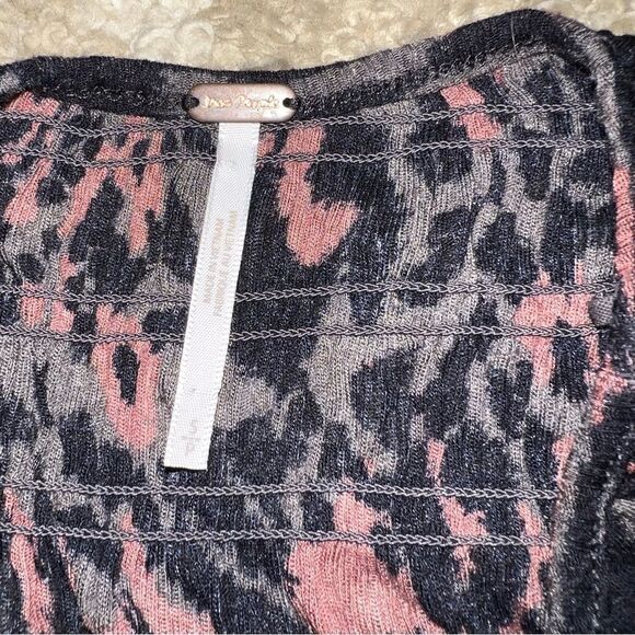 Free people Chic Leopard Print Dresss size S - Picture 2 of 6